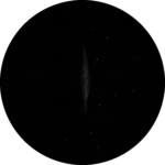 M82: Im Frühjahr 2014 konnte man in der Zigarrengalaxie M82 eine Supernova vom Typ Ia beobachten. Also die Explosion eines weißen Zwergs. Solche Explosionen lassen sich über sehr weite Entfernungen beobachten und werden zur Entfernungsbestimmung genutzt.
